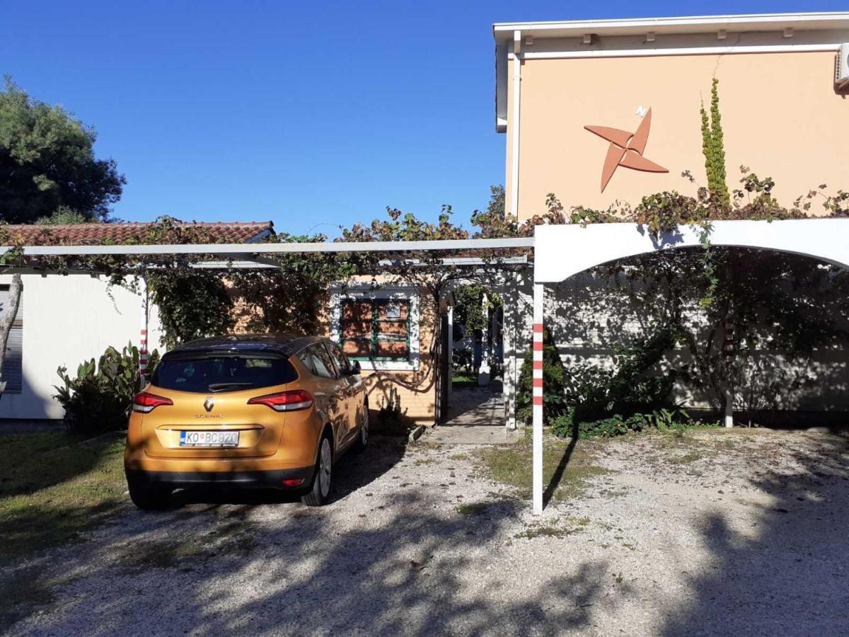 Apartments Rolovina تيفات المظهر الخارجي الصورة