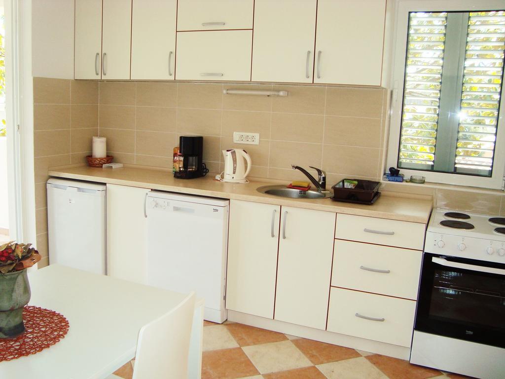 Apartments Rolovina تيفات الغرفة الصورة