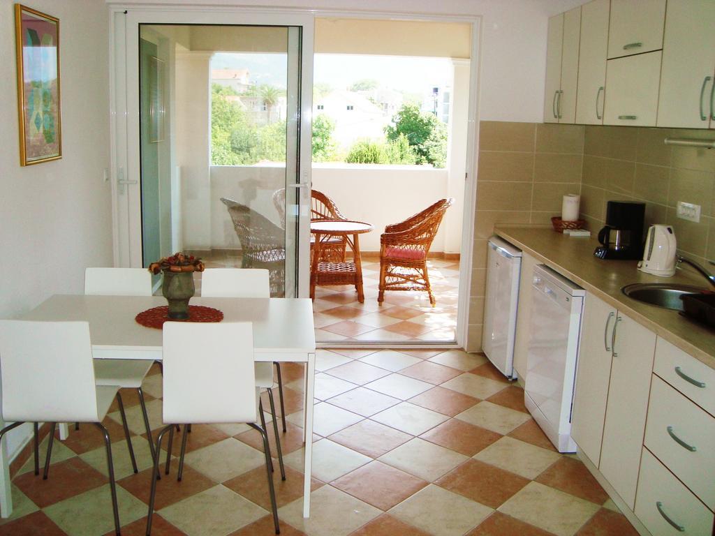 Apartments Rolovina تيفات الغرفة الصورة