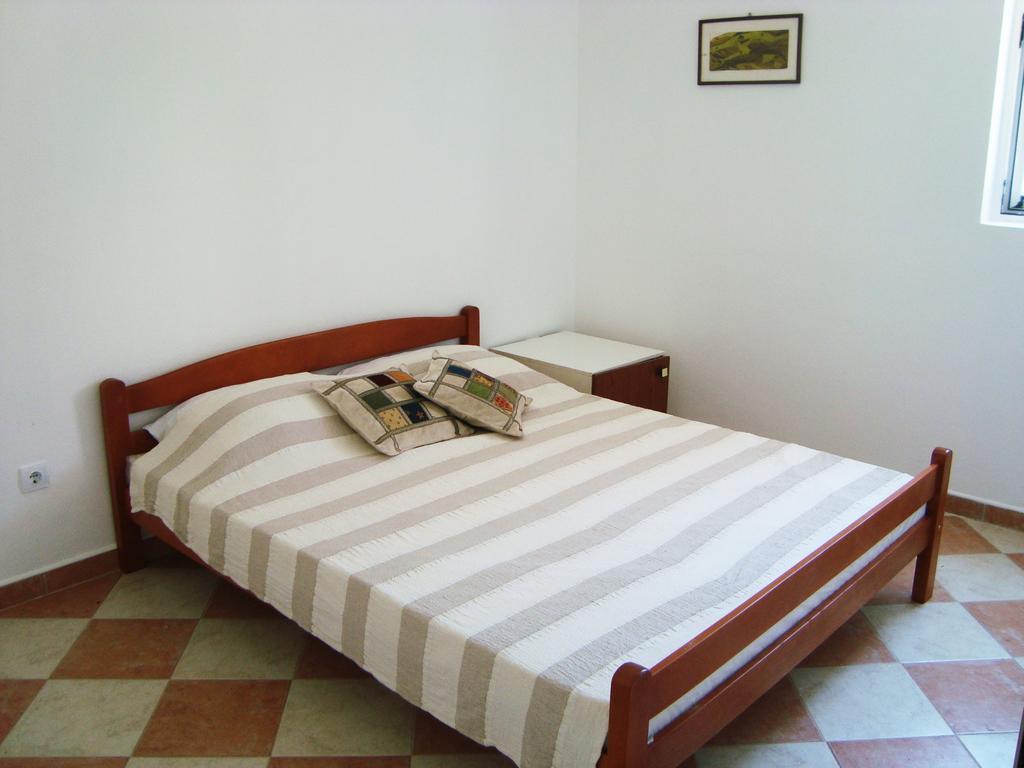 Apartments Rolovina تيفات الغرفة الصورة